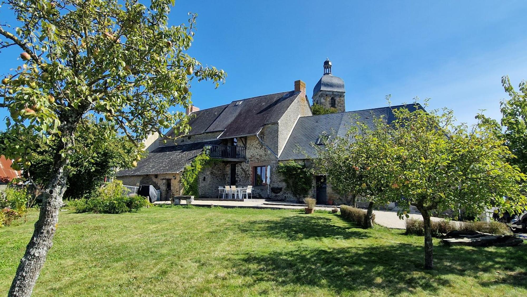 La Maison Du Mont Saint Michel Bed and Breakfast Pontorson Exteriör bild